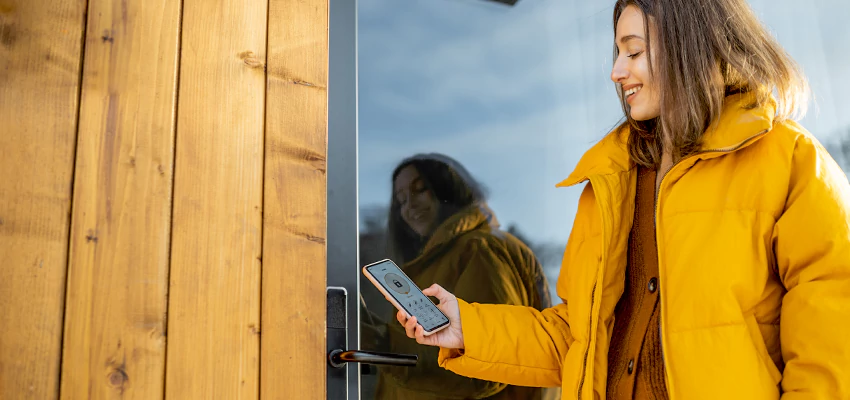 Fingerprint Smart Locks Installation Services in Madera, California