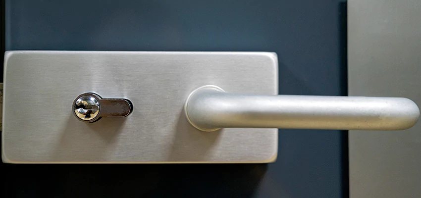 Change Patio Door Locks in Madera, California
